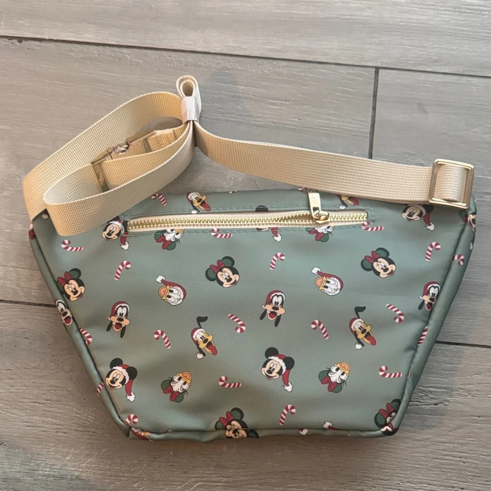 NEW DISNEY Character Patterned Green Holiday Fanny Pack - Picture 4 of 4